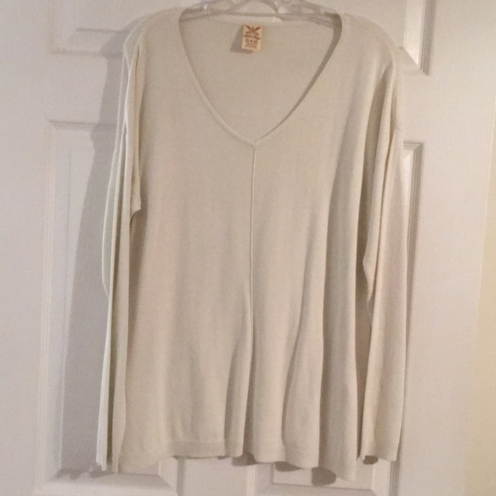 Cream white sweater